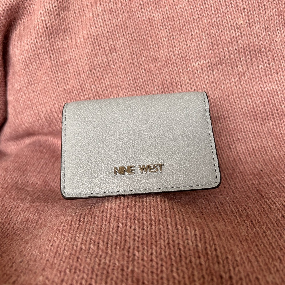 Nine West Card holder